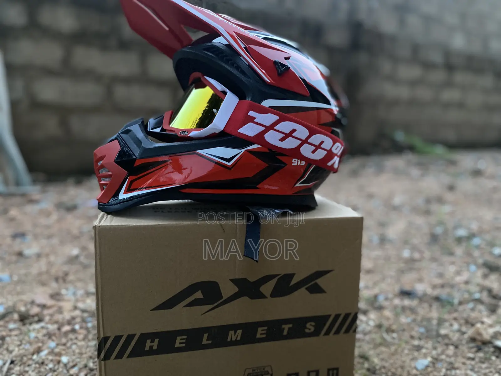 Axk Helmet