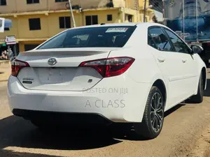 Toyota Corolla S Plus 4dr Sedan (1.8L 4cyl CVT) 2016 White