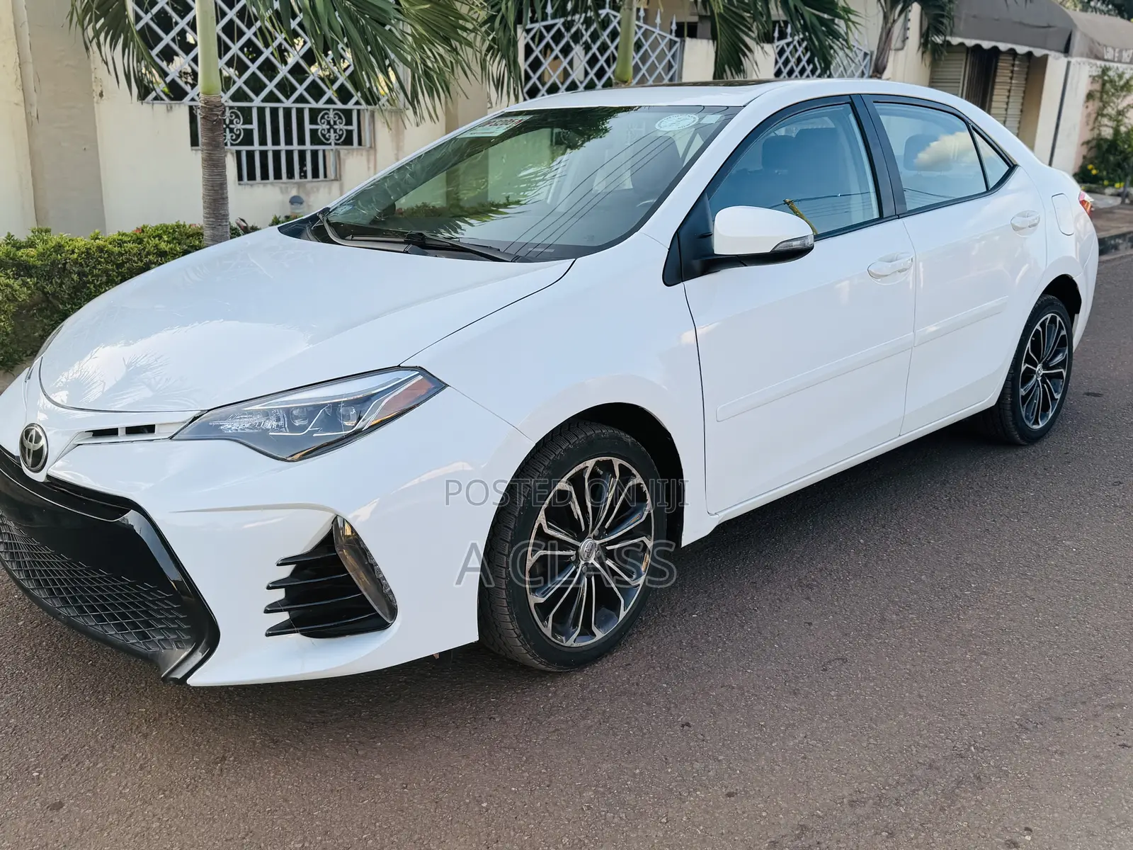 Toyota Corolla S Plus 4dr Sedan (1.8L 4cyl CVT) 2016 White
