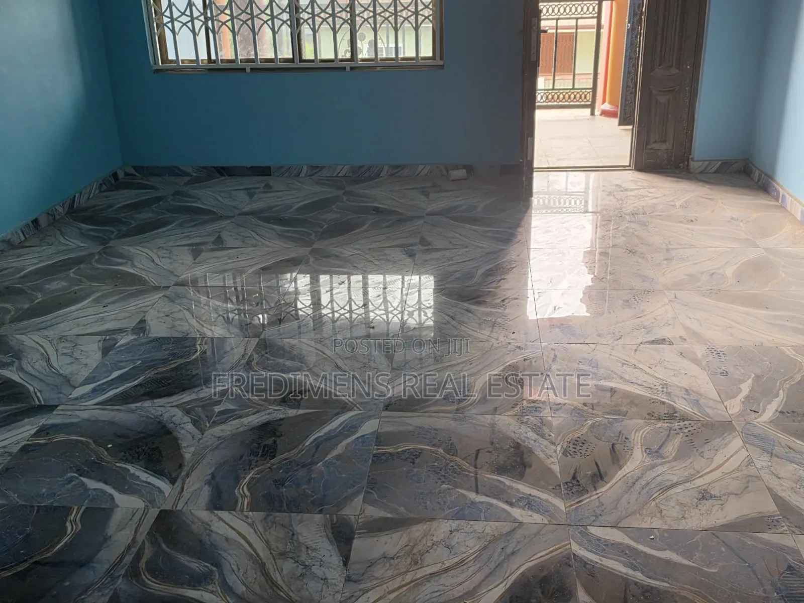 2bdrm Apartment in Fredimens Real, Afigya-Kwabre for rent