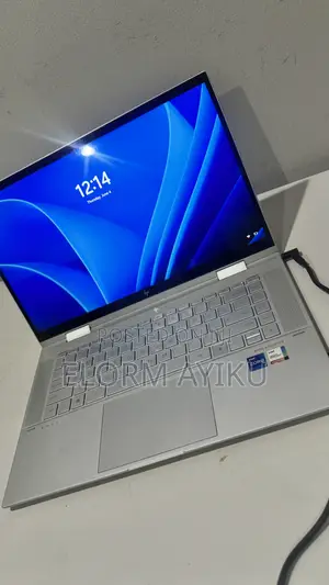 Laptop HP Envy x360 16GB Intel SSD 500GB