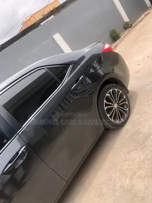 Toyota Corolla 2016 Black