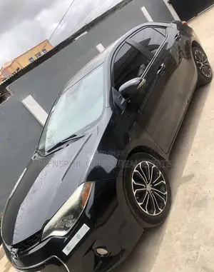 Toyota Corolla 2016 Black