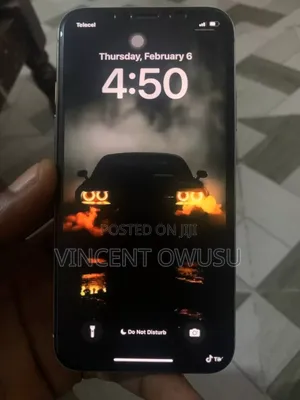 Apple iPhone X 64 GB White