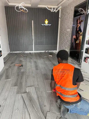 Vinyl Flooring for Renovations – Expert Refit Service
