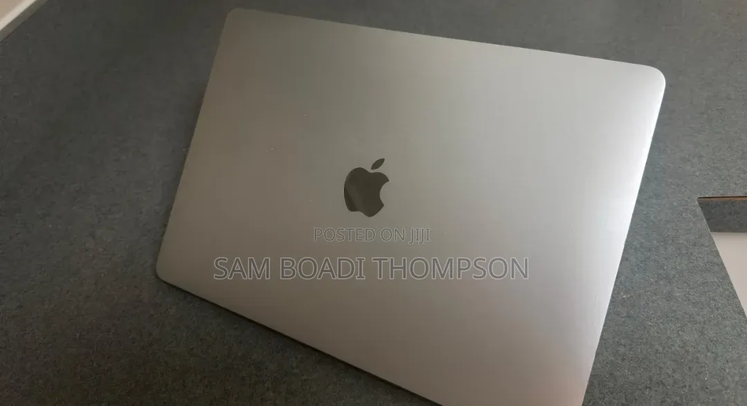 Laptop Apple MacBook Pro 2020 8GB Intel Core i7 SSD 256GB
