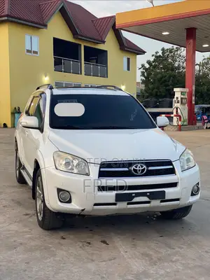 Toyota RAV4 2.5 Limited 2012 White