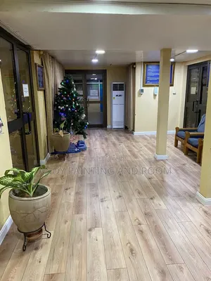 Waterproof Vinyl Flooring Installation – Perfect for Kitchens