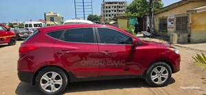 Hyundai Tucson 2012 Red
