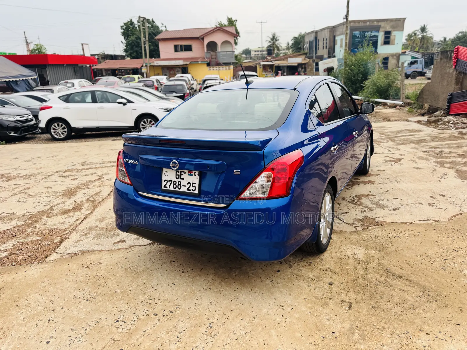 Toyota Vitz 1.3 AWD 5dr 2015 Blue