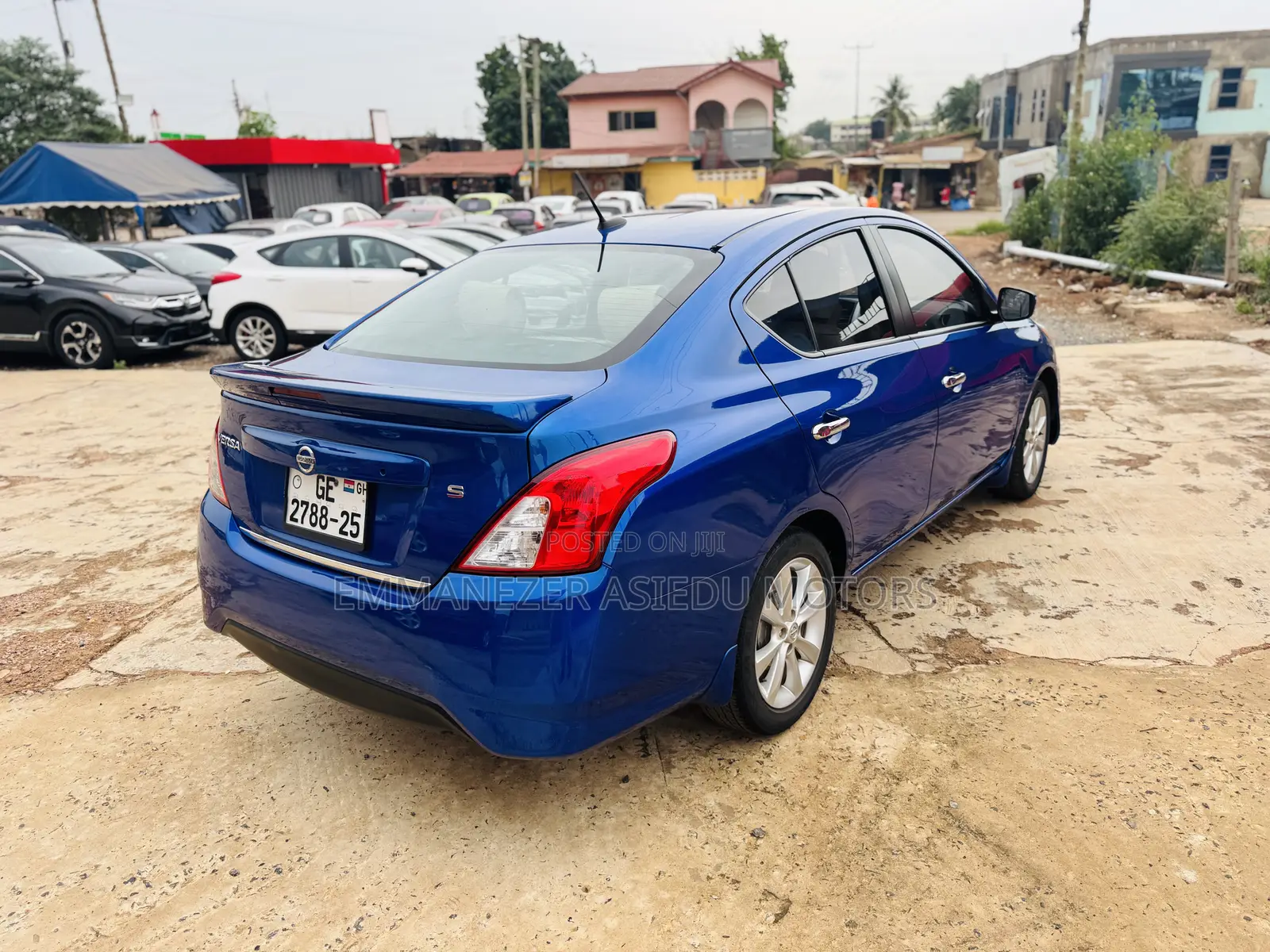 Toyota Vitz 1.3 AWD 5dr 2015 Blue