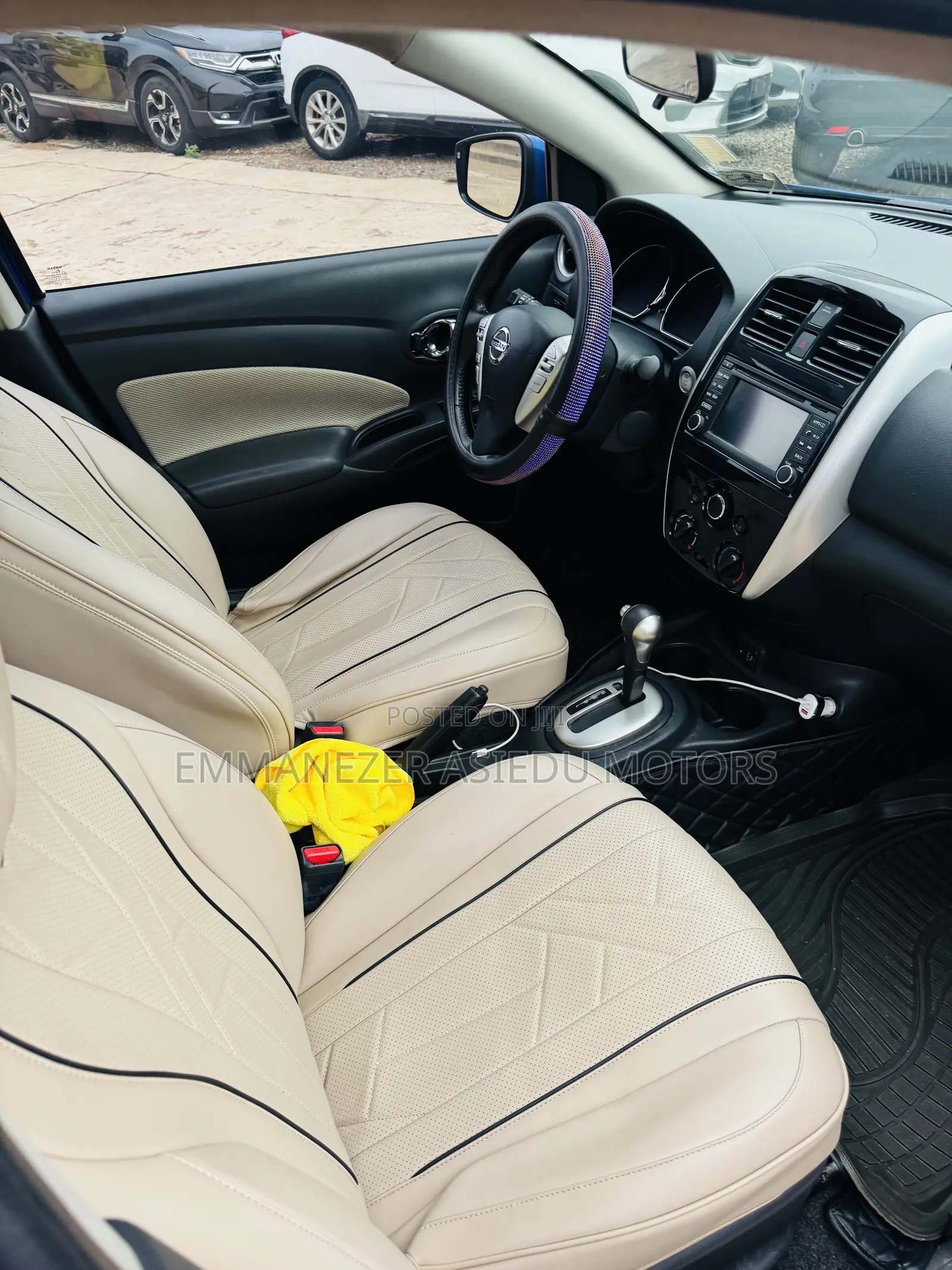 Toyota Vitz 1.3 AWD 5dr 2015 Blue