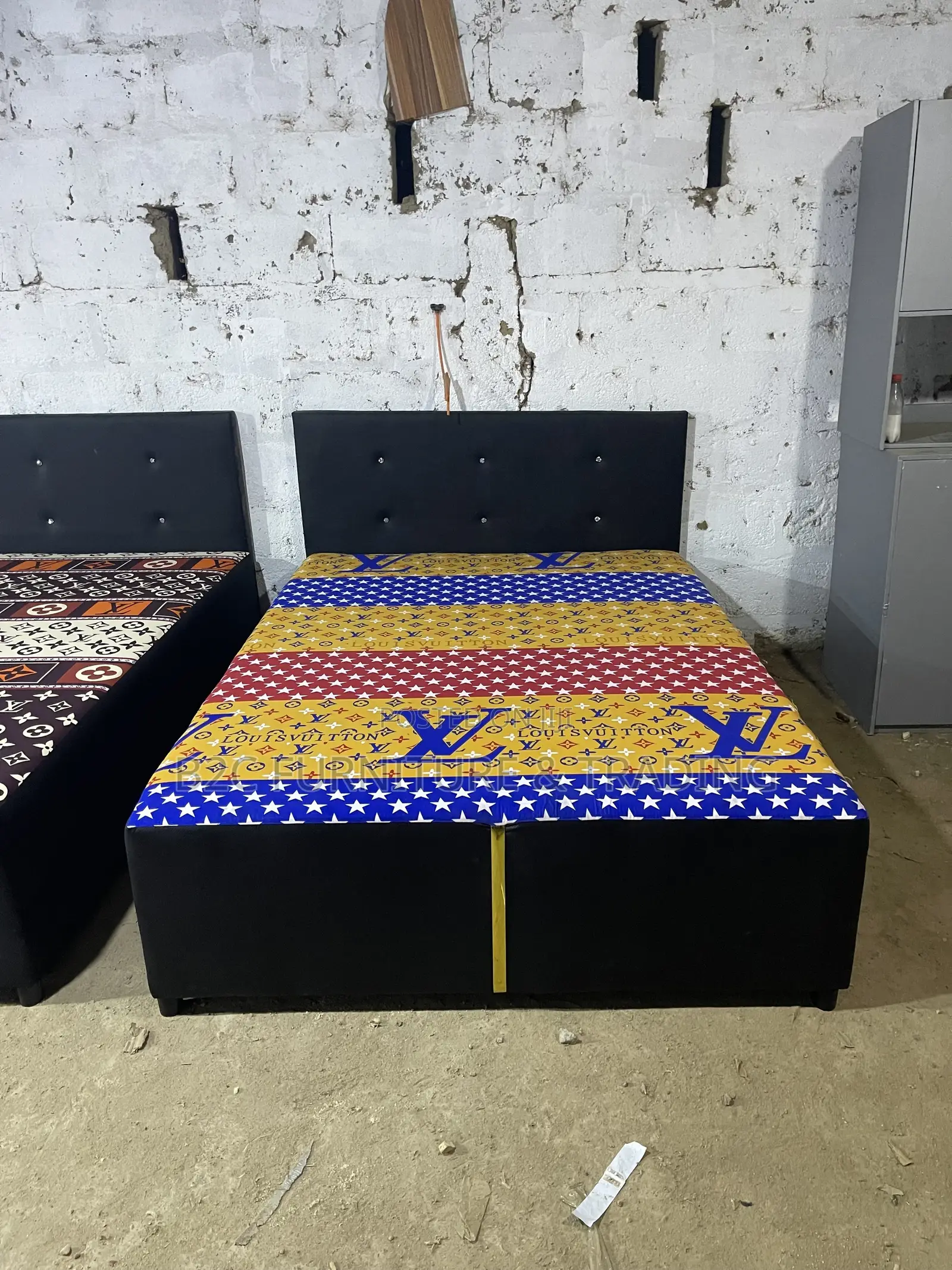 Adepa Inbuilt Bed