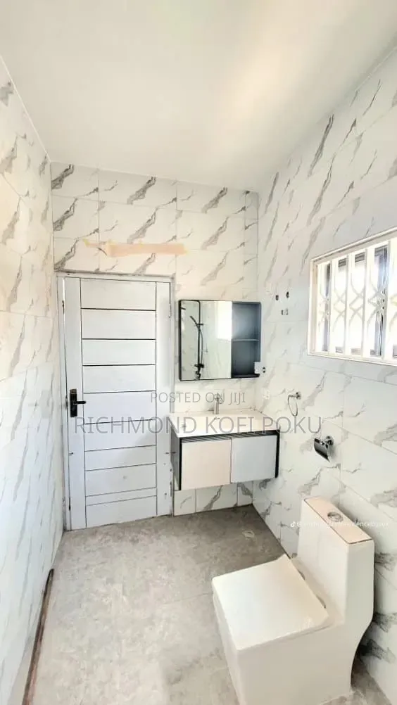 3bdrm House in Kofis Realty, Baatsona Total for sale