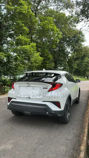 Toyota C-HR 2021 White