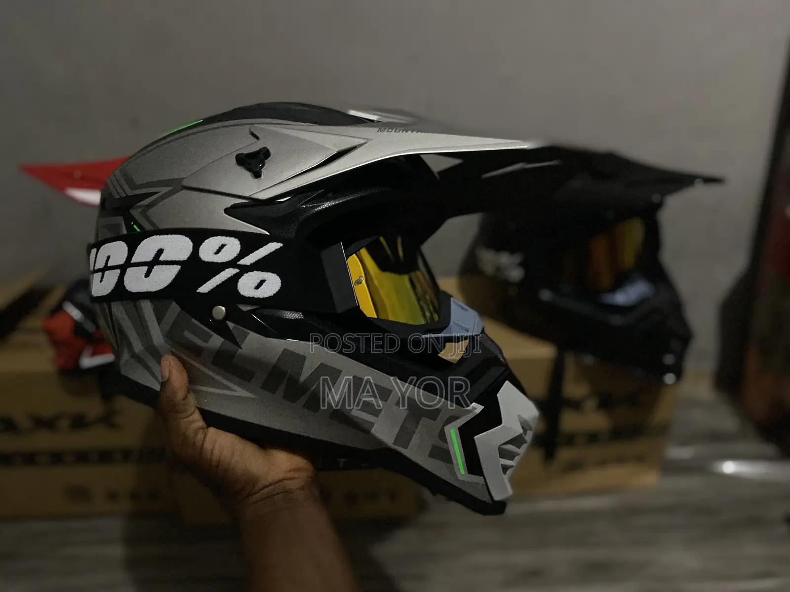 Axk Helmet