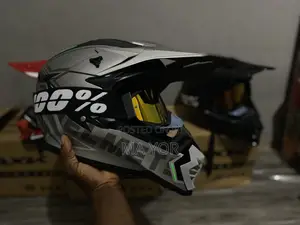 Axk Helmet