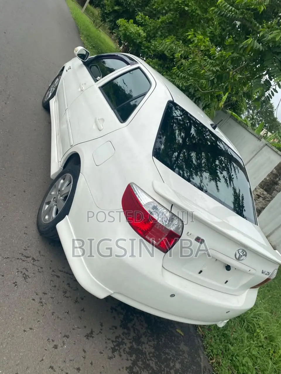 Toyota Vios 2010 White