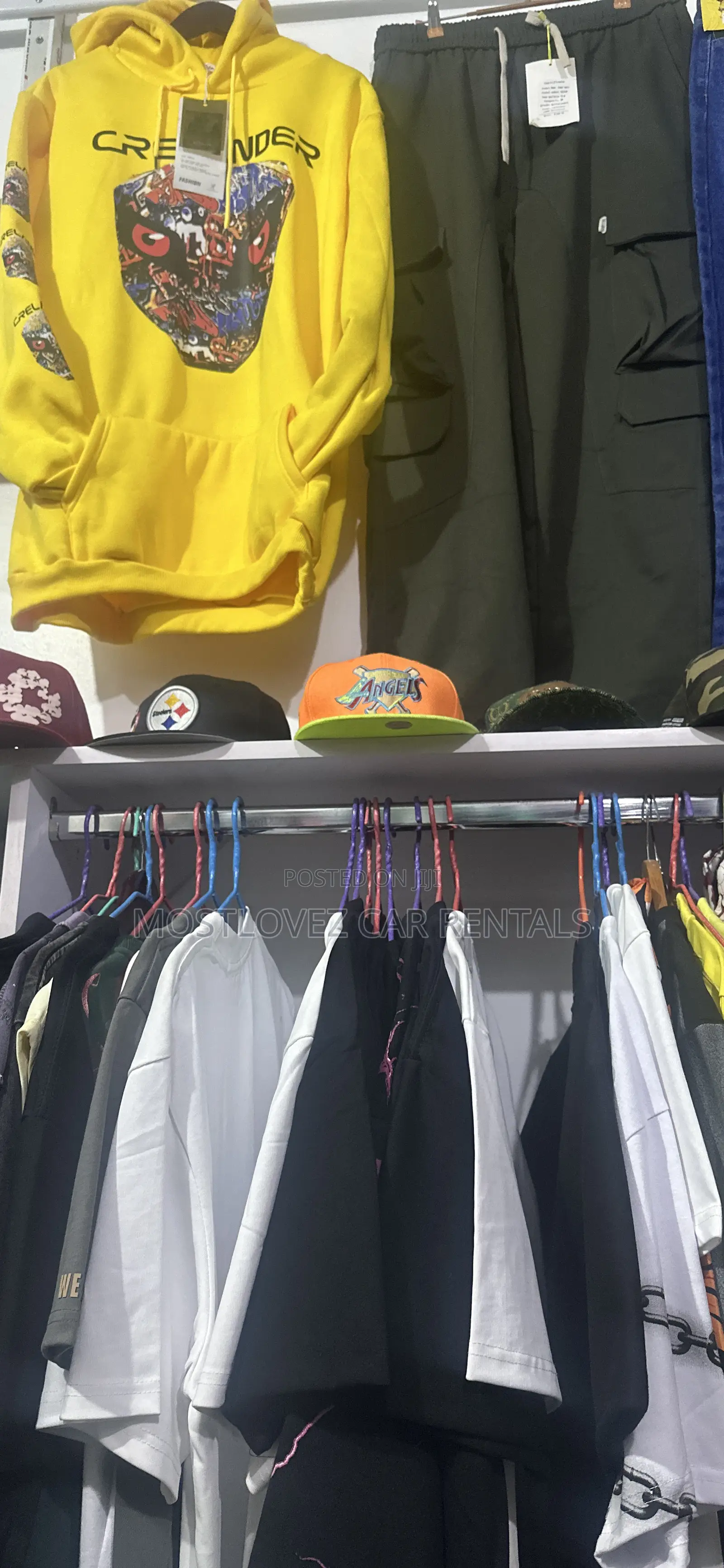 Stock Men’S Hoodies and Side Pockets for Sale