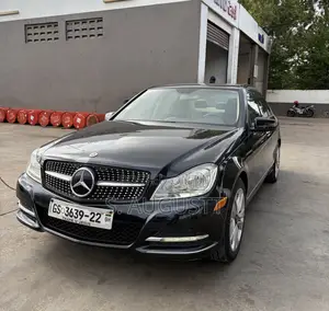 Mercedes-Benz C250 2014 Black