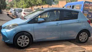 Toyota Vitz 1.5 FWD 5dr 2016 Blue