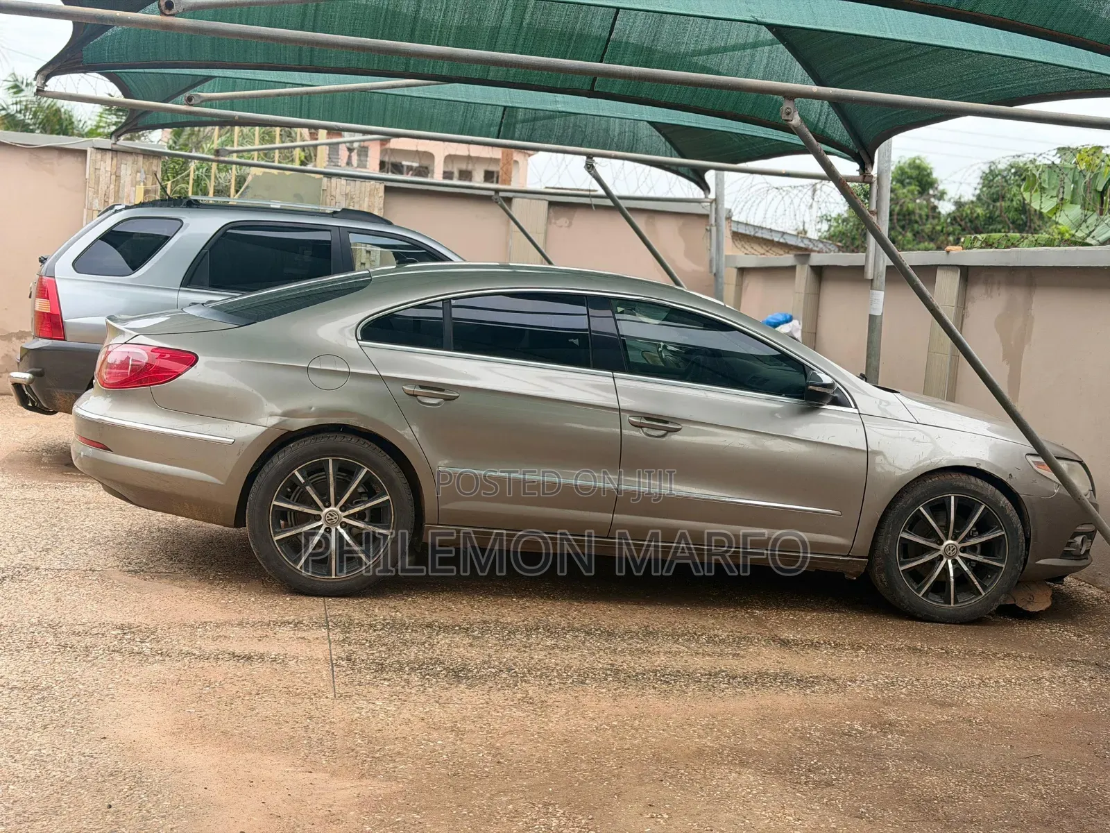 Volkswagen CC 2.0 Luxury Limited 2011 Gold