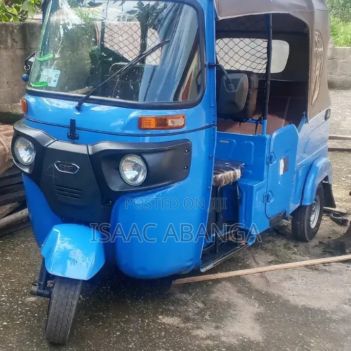 Bajaj RE 2025 Blue