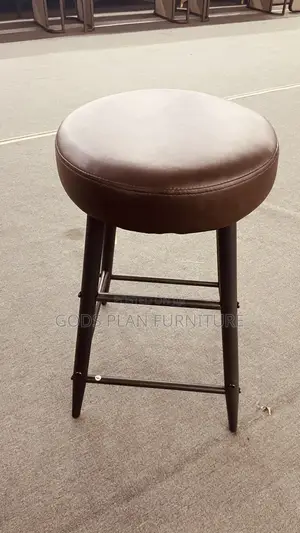 Bar Stool ( Rg 002)