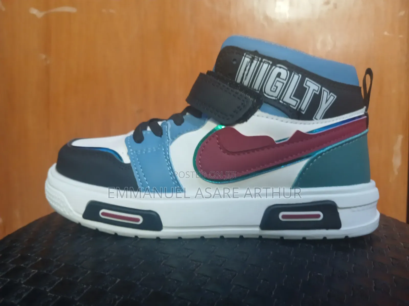 Lovely Footwears For Kids