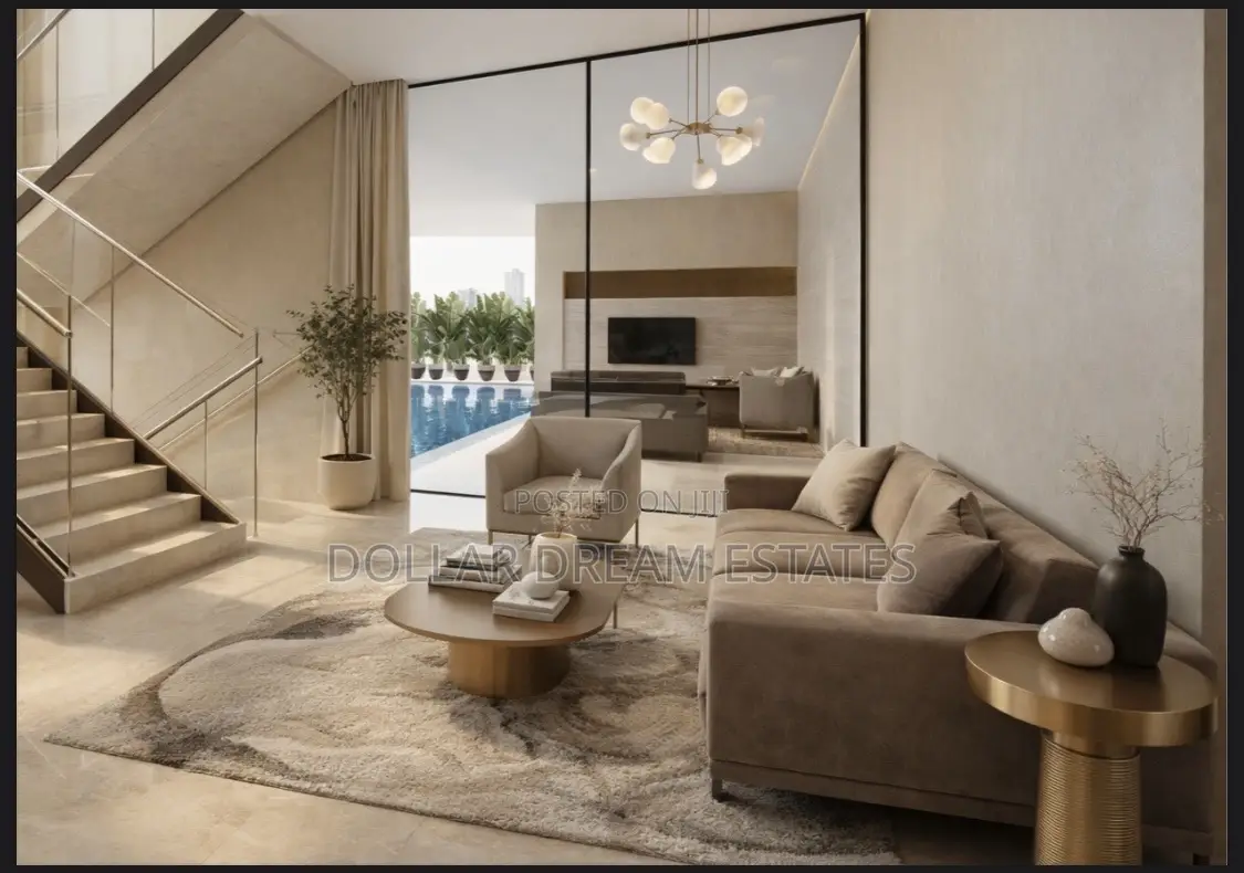 5bdrm House in East Legon for sale