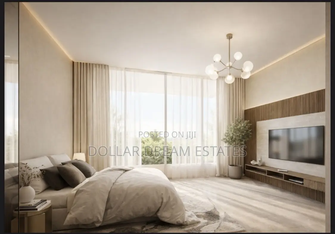 5bdrm House in East Legon for sale