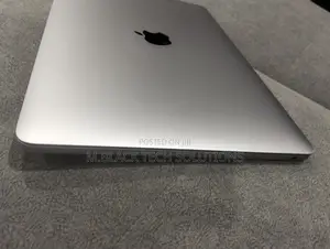 Laptop Apple MacBook Pro 2020 8GB Intel Core i5 SSD 256GB