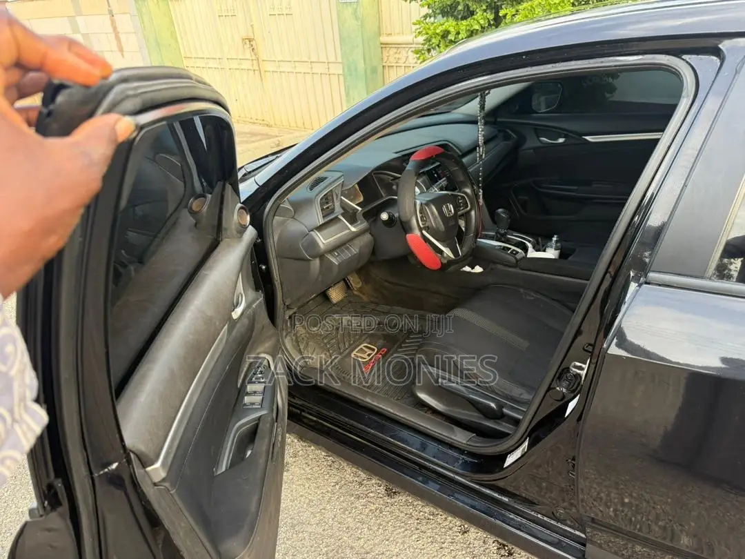 Honda Civic 2016 Black