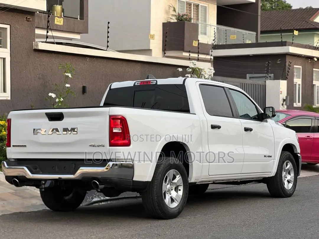 Dodge RAM 2023 White