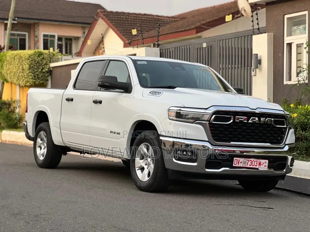Dodge RAM 2023 White