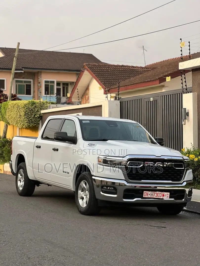Dodge RAM 2023 White