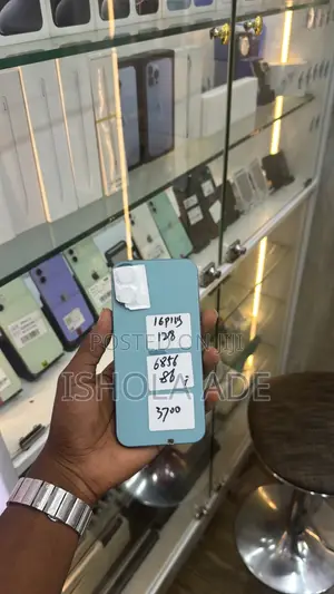 Apple iPhone 16 Plus 128 GB Blue