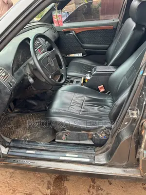 Mercedes-Benz C200 2002 Black