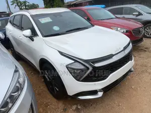 Kia Sportage 2023 White