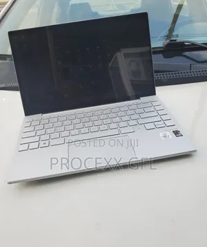 Laptop HP Envy 13 8GB Intel Core i7 SSD 1T
