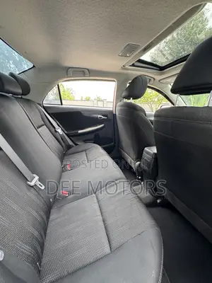 Toyota Corolla S 4dr Sedan (1.8L 4cyl 4A) 2013 Red