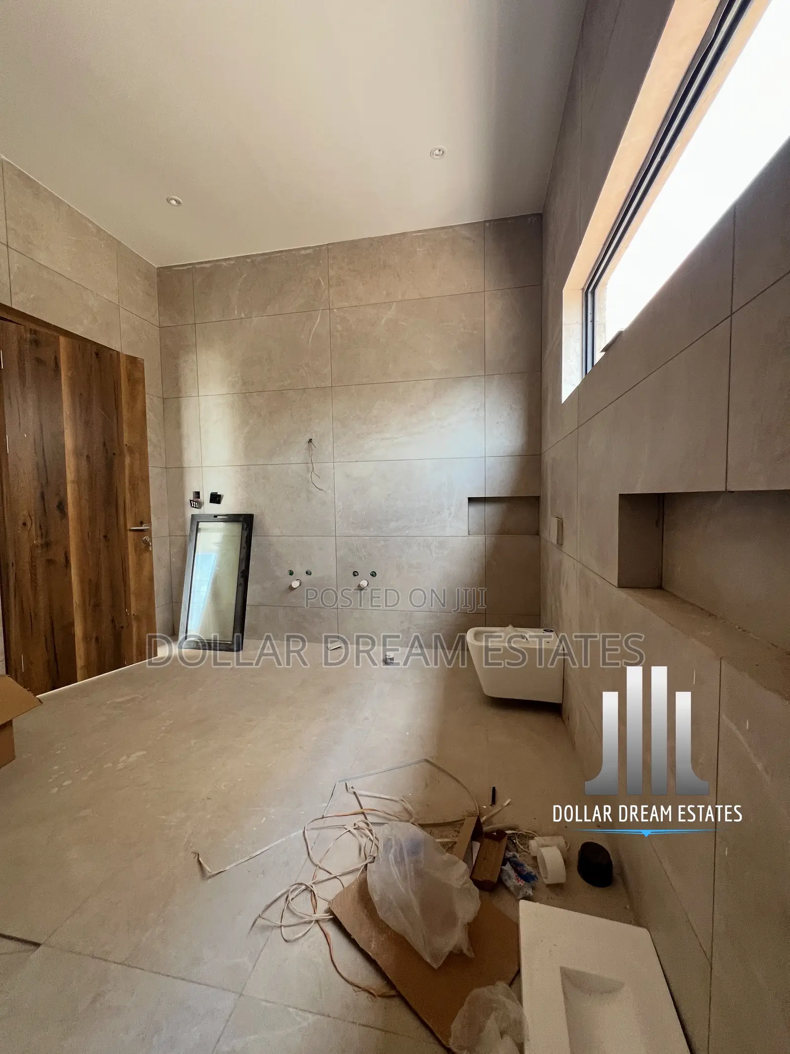 5bdrm House in Oyarifa for sale