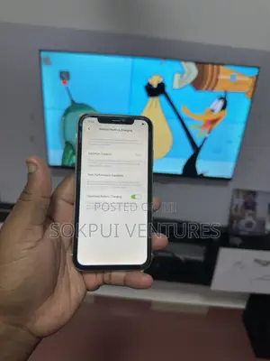 Apple iPhone 11 64 GB White
