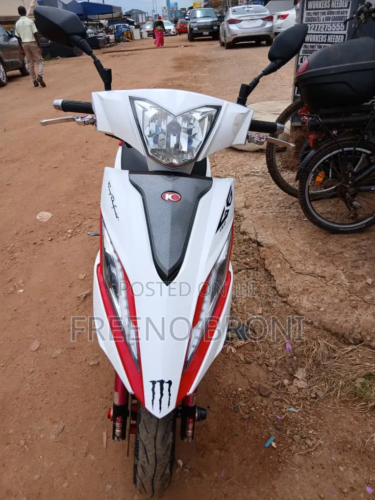 Motorcycle 2015 White