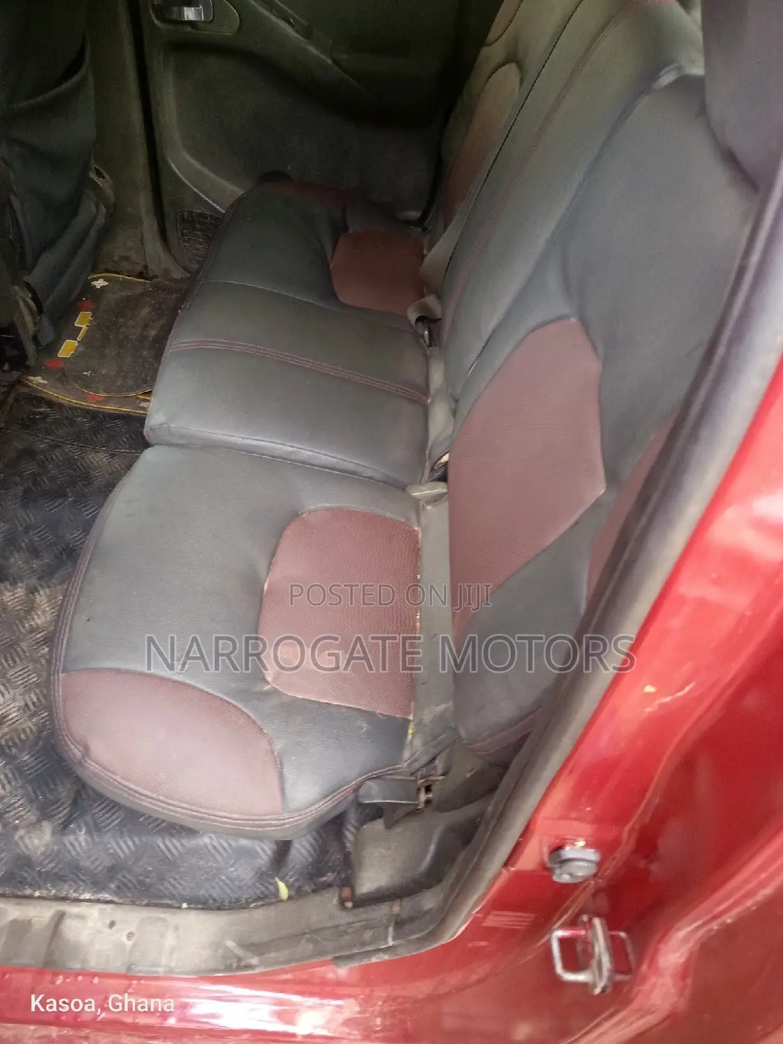 Nissan Navara 2014 Red