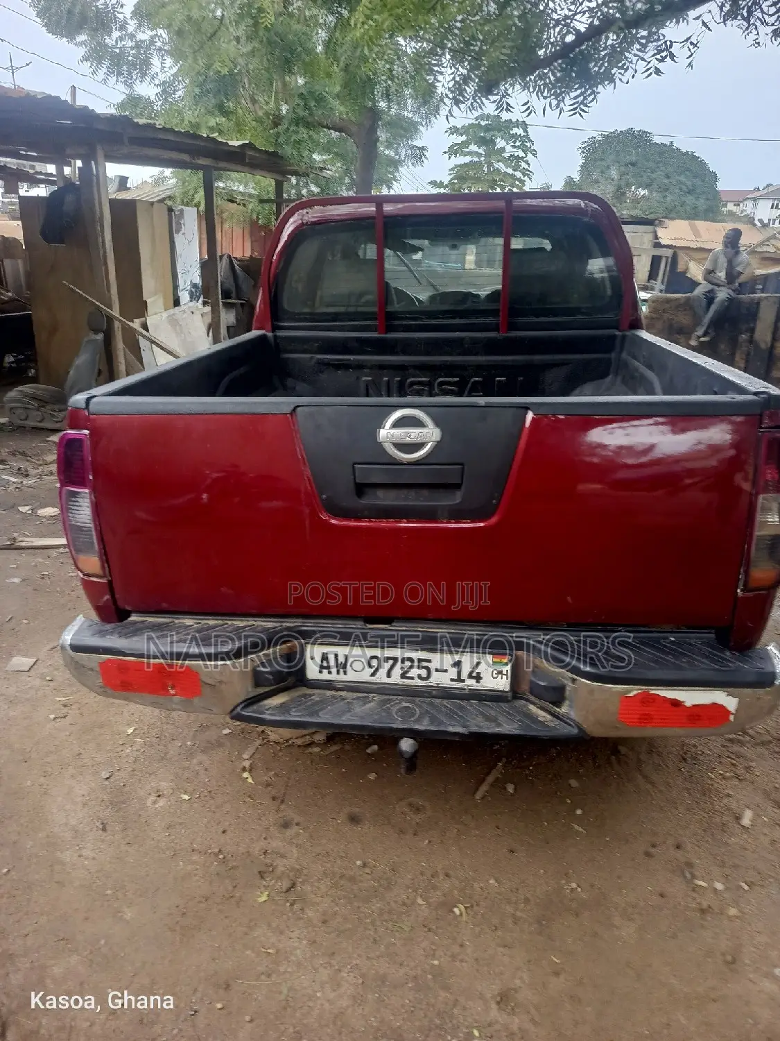 Nissan Navara 2014 Red