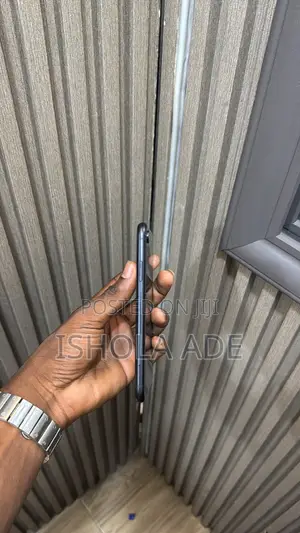 Apple iPhone XR 64 GB Black