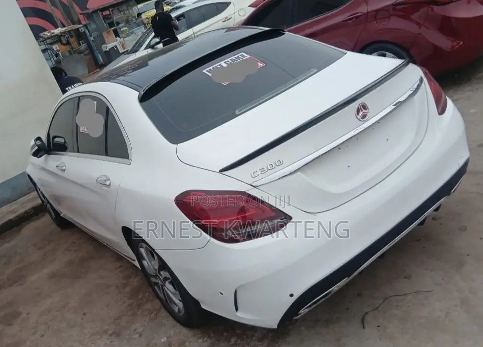 Mercedes-Benz C300 2018 White