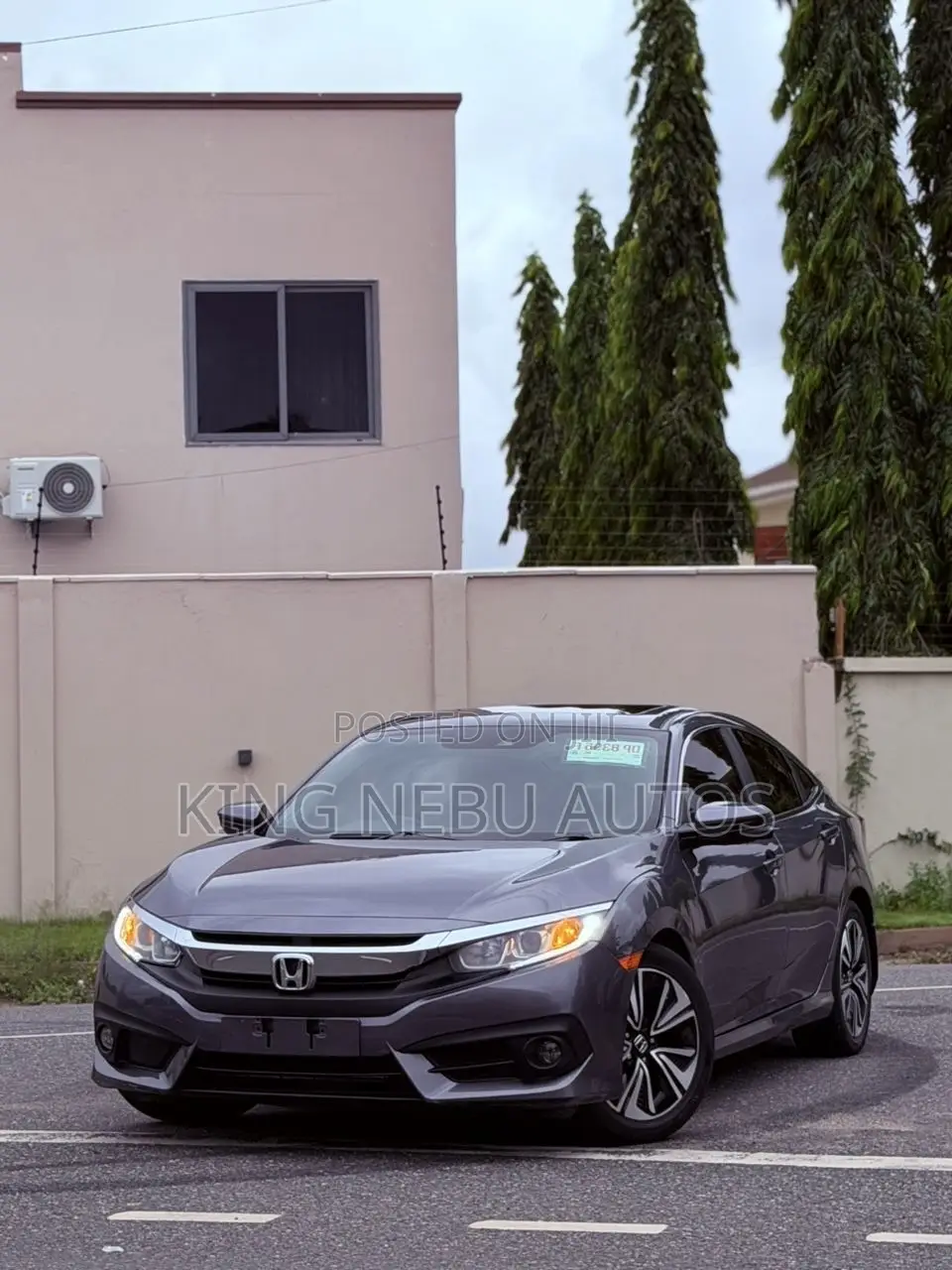 Honda Civic EX-T 4dr Sedan (1.5L 4cyl) 2017 Gray