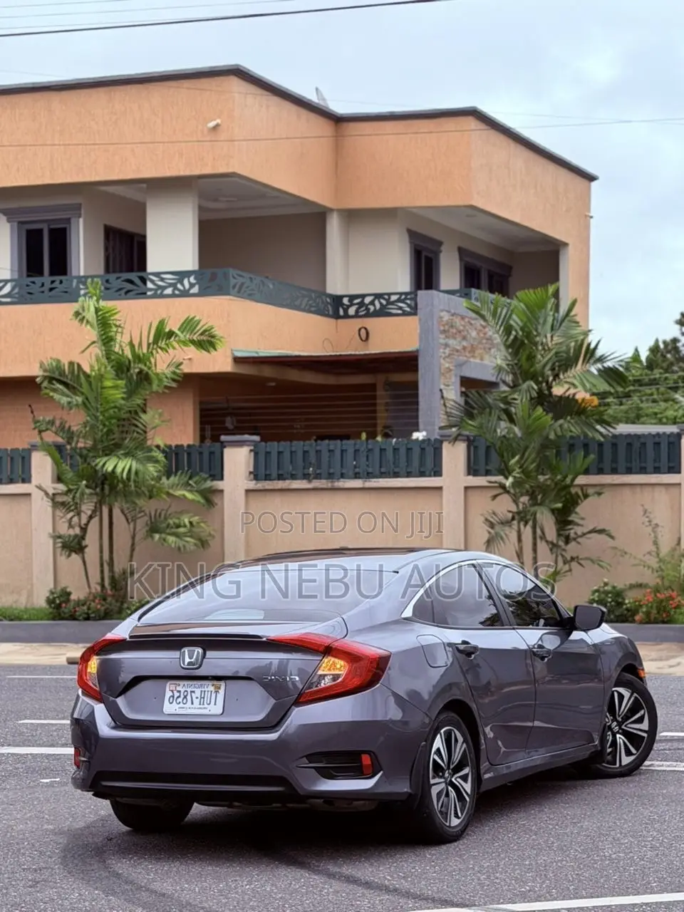 Honda Civic EX-T 4dr Sedan (1.5L 4cyl) 2017 Gray